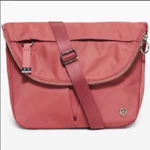 Lululemon All Night Festival Bag
